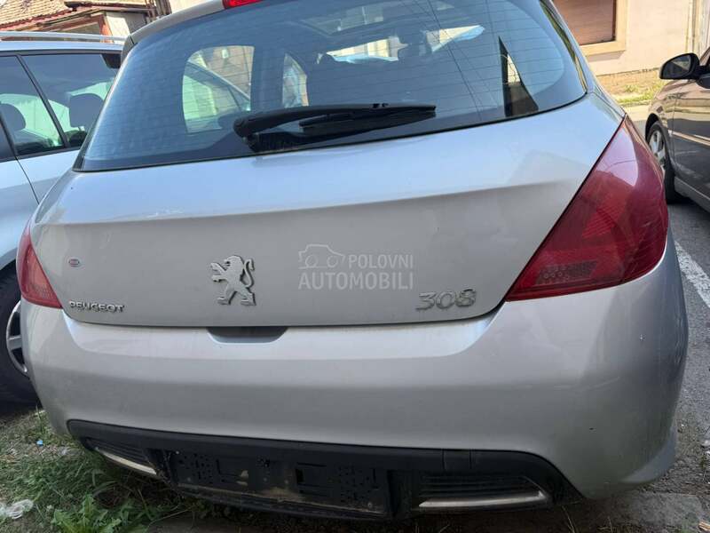 Peugeot 308 -  kompletan auto u delovima