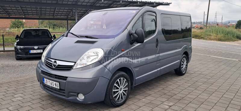 Opel Vivaro 2.0 TOUR