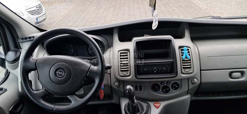 Opel Vivaro 2.0 TOUR