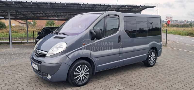 Opel Vivaro 2.0 TOUR