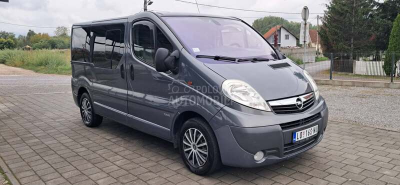 Opel Vivaro 2.0 TOUR