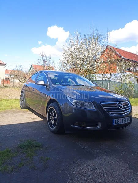 Opel Insignia 1.6 TNG