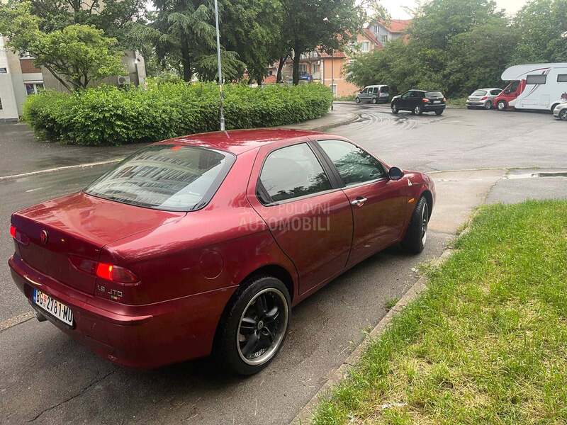 Alfa Romeo 156 
