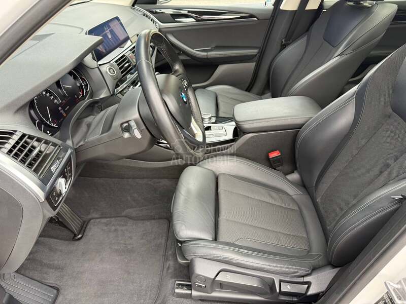BMW X3 2.0Xdrive Pan/Aut/