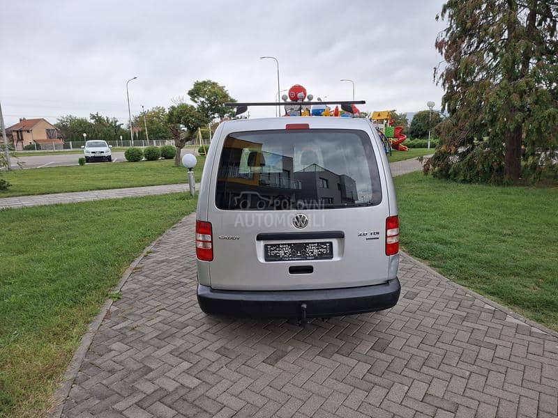 Volkswagen Caddy Maxi 2.0Tdi Bluemotion/CH/