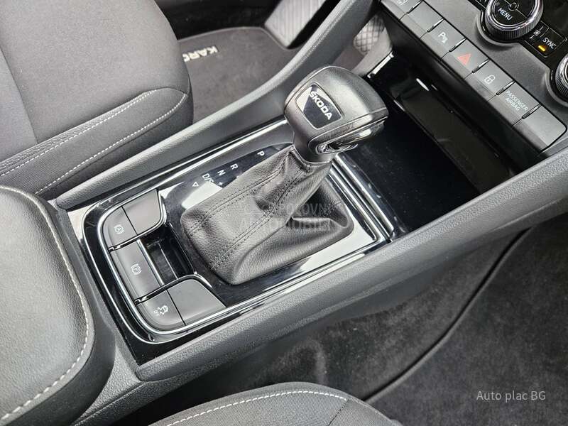 Škoda Karoq 2.0tdi LED/KAM/DSG