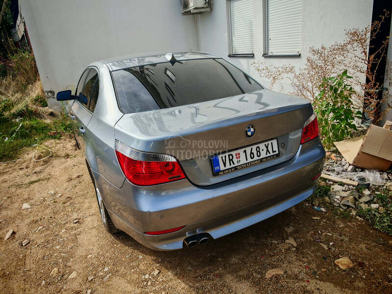BMW 523 523i