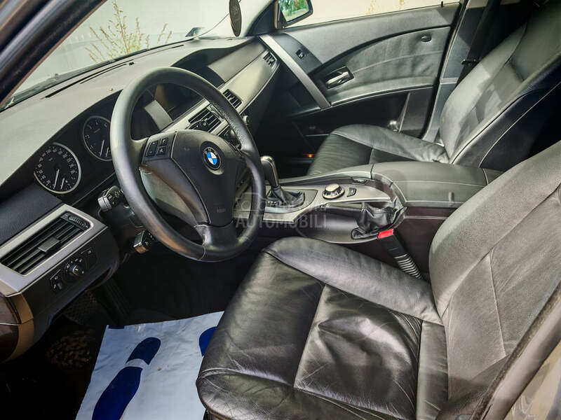 BMW 523 523i