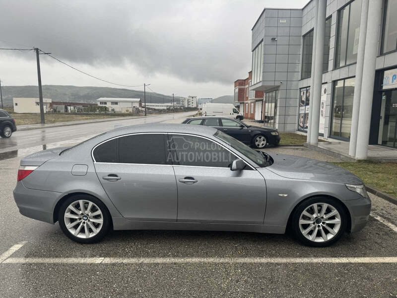 BMW 523 523i