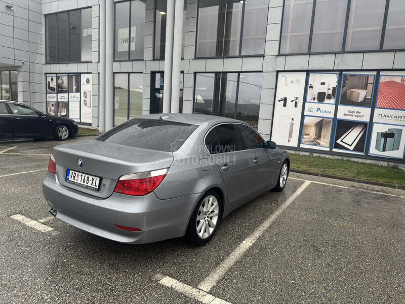 BMW 523 523i