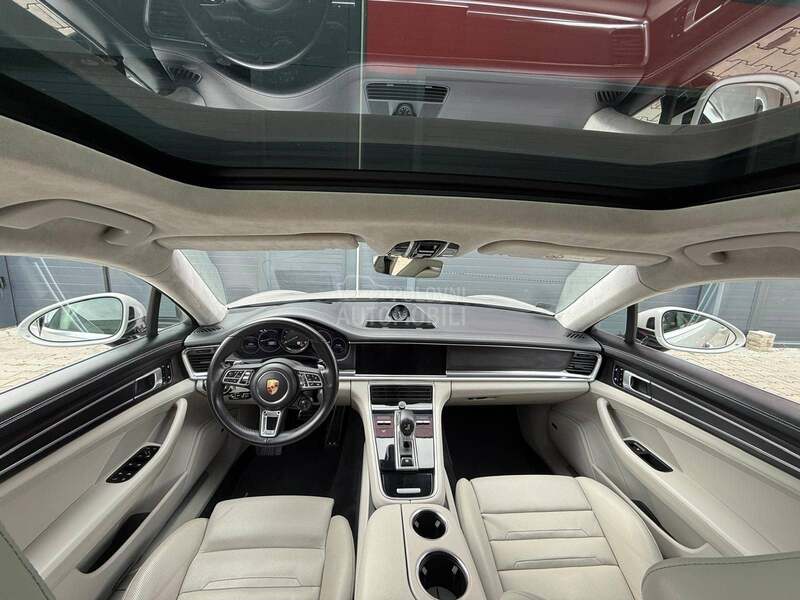 Porsche Panamera turbo s hybrid