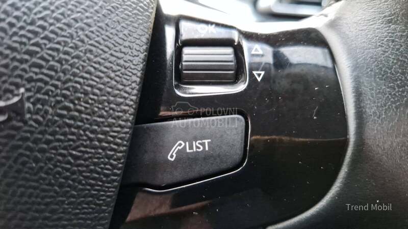 Peugeot 308 1.5 hdi Virtual