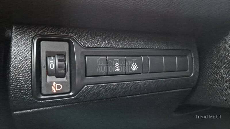 Peugeot 308 1.5 hdi Virtual