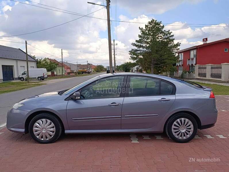 Renault Laguna 