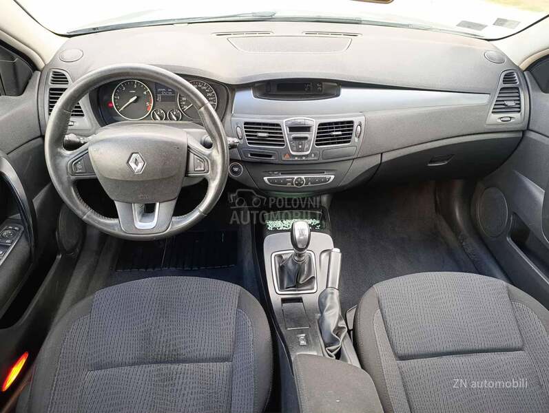 Renault Laguna 