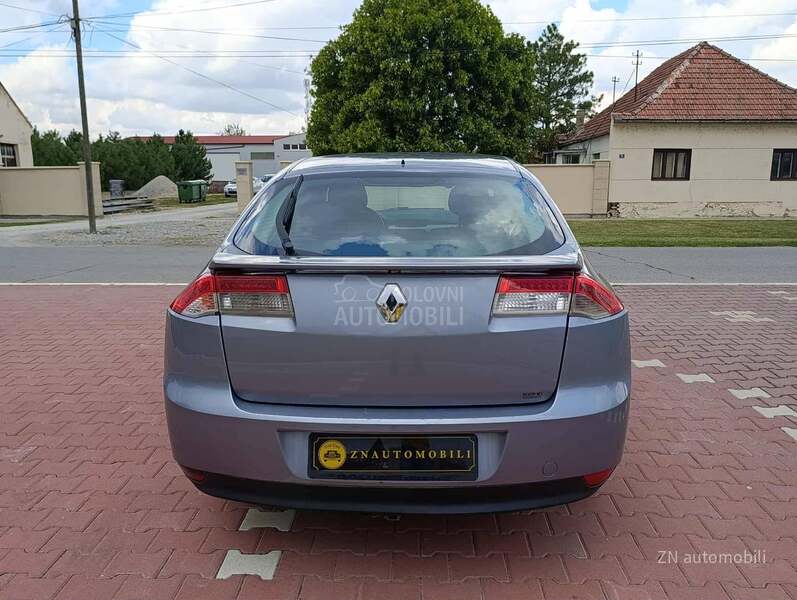 Renault Laguna 