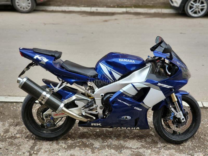 Yamaha R1