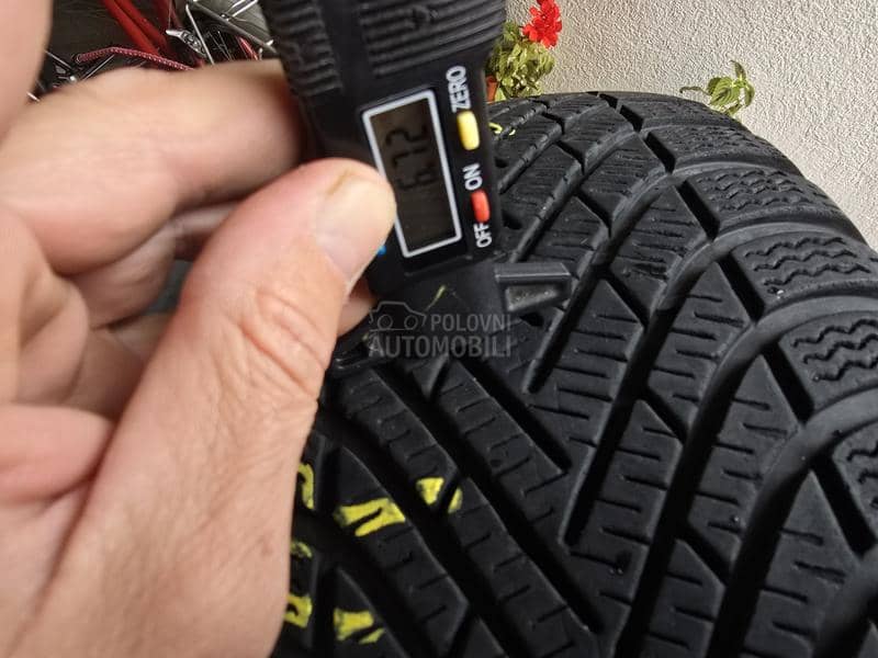 Pirelli 215/60 R17 Zimska