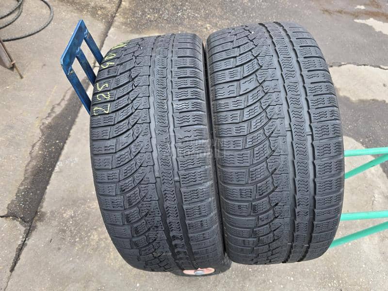 Nokian 225/40 R18 Zimska