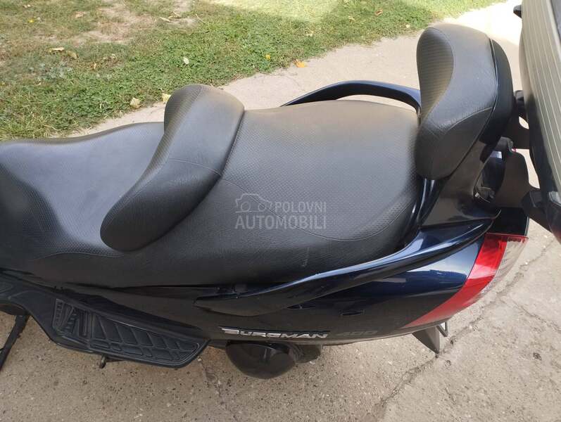 Suzuki burgman 400
