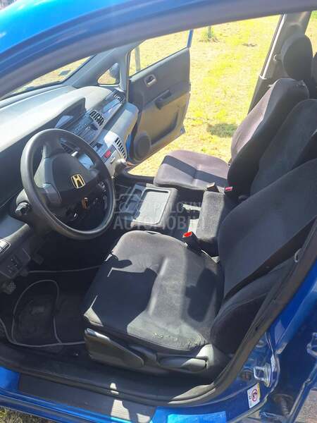 Honda FR-V 1.7