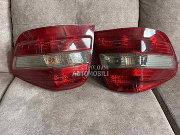 Stop svetla ml 2005 za Mercedes Benz ML 280 od 2005. do 2008. god.