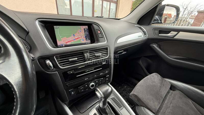 Audi Q5 SLINE/LASER/MATRIX