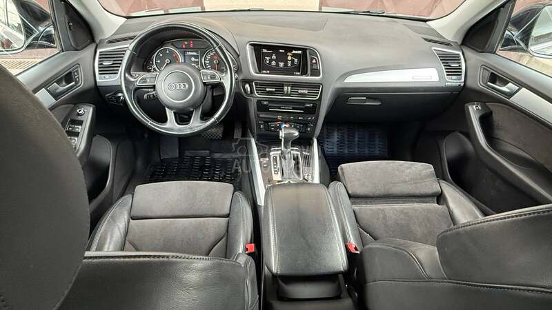 Audi Q5 SLINE/LASER/MATRIX