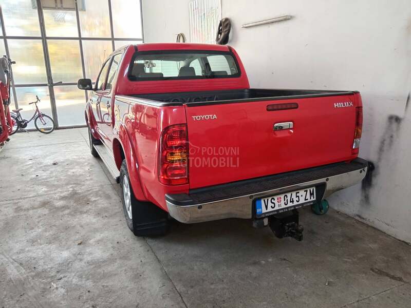 Toyota Hilux 