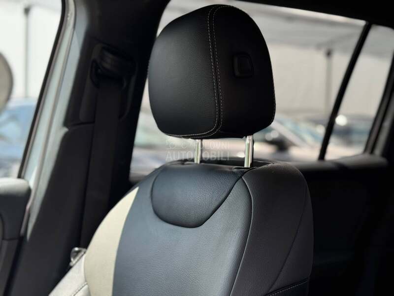 Mercedes Benz GLB 220 2.0D/AMG/4-MATIC/7S