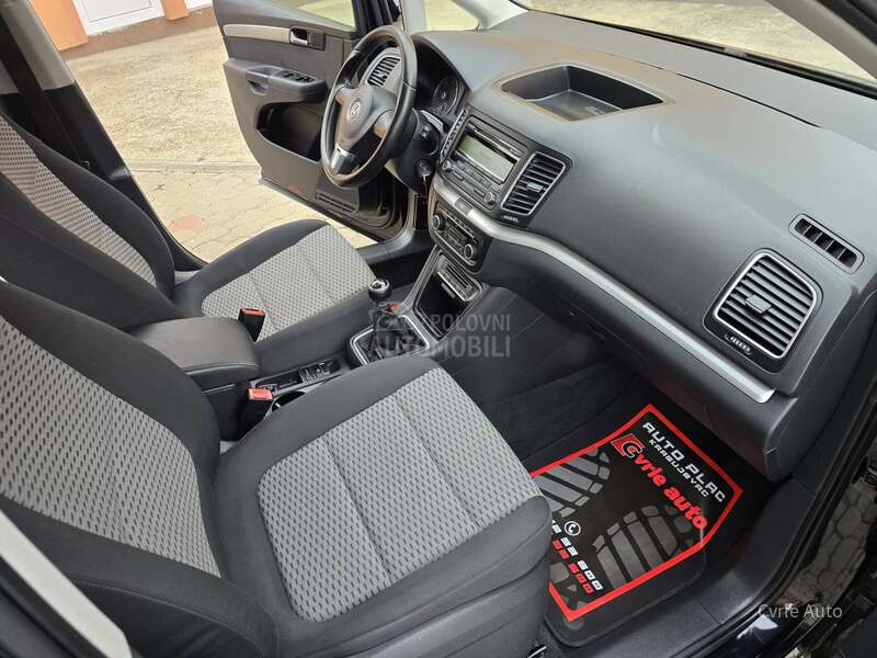 Volkswagen Sharan 2.0TDI BAŠ N0V N0V