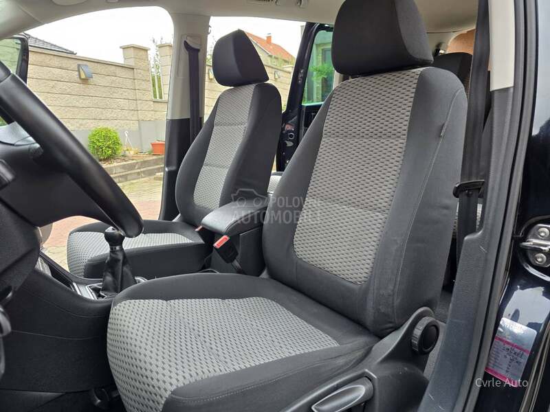 Volkswagen Sharan 2.0TDI BAŠ N0V N0V