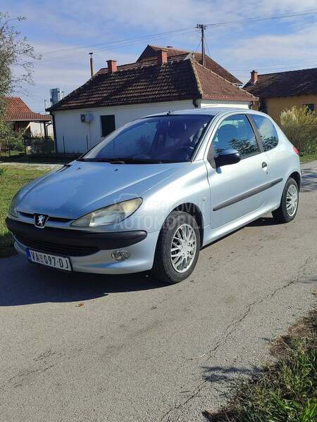 Peugeot 206 