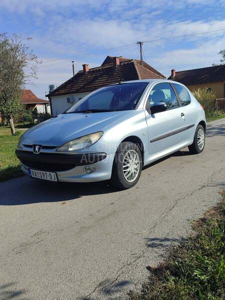 Peugeot 206 