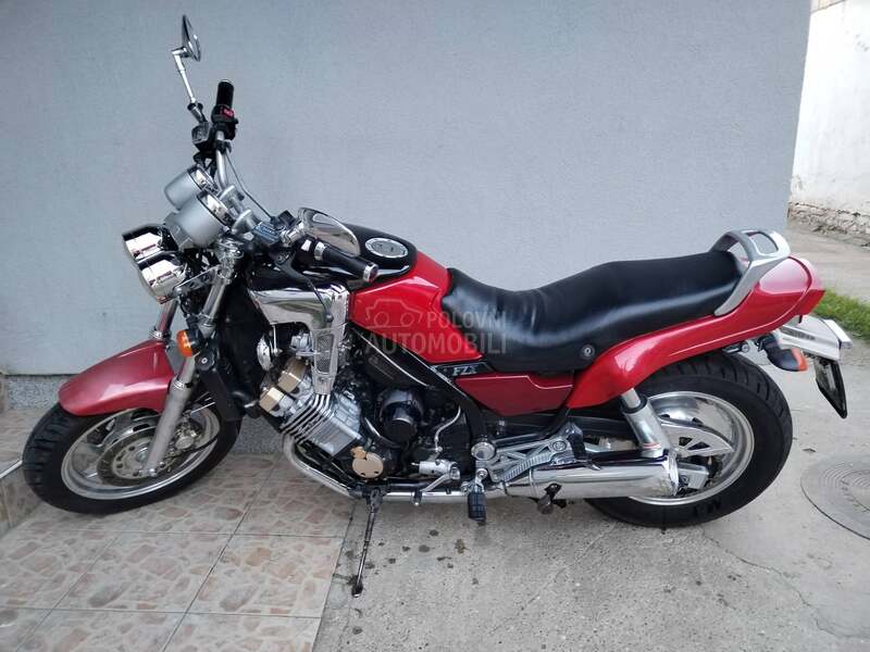 Yamaha fzx 750