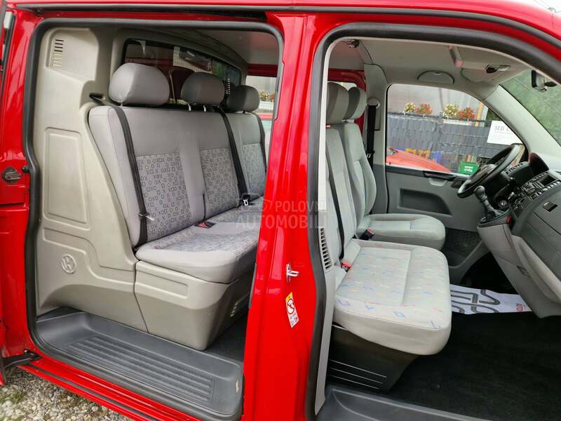 Volkswagen Transporter T5 1.9tdi,6 sedišta Kombinov