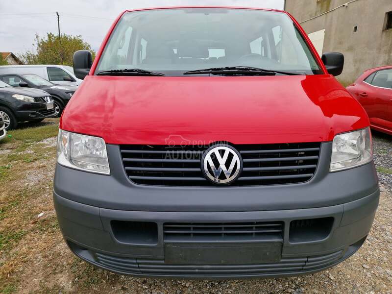 Volkswagen Transporter T5 1.9tdi,6 sedišta Kombinov