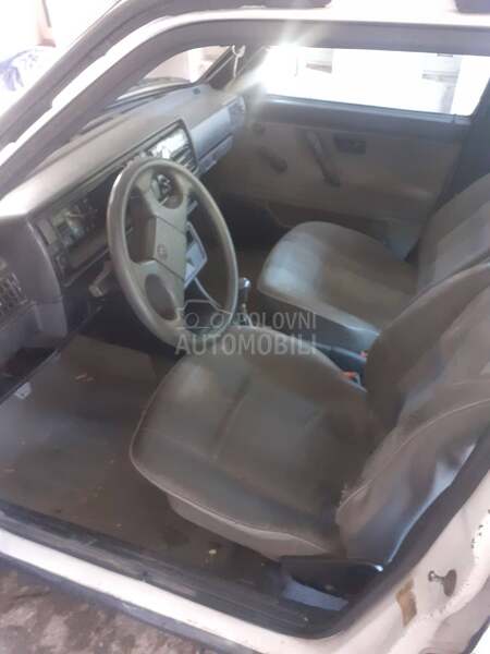 Volkswagen Golf 2 1.3