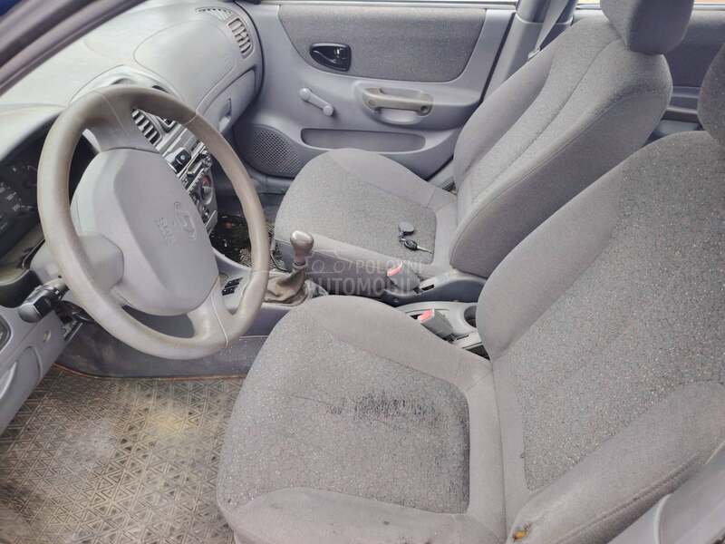 Hyundai Accent 