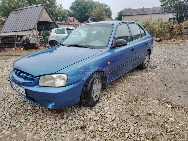 Hyundai Accent 