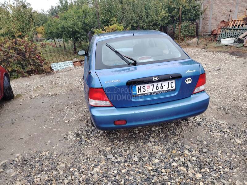 Hyundai Accent 