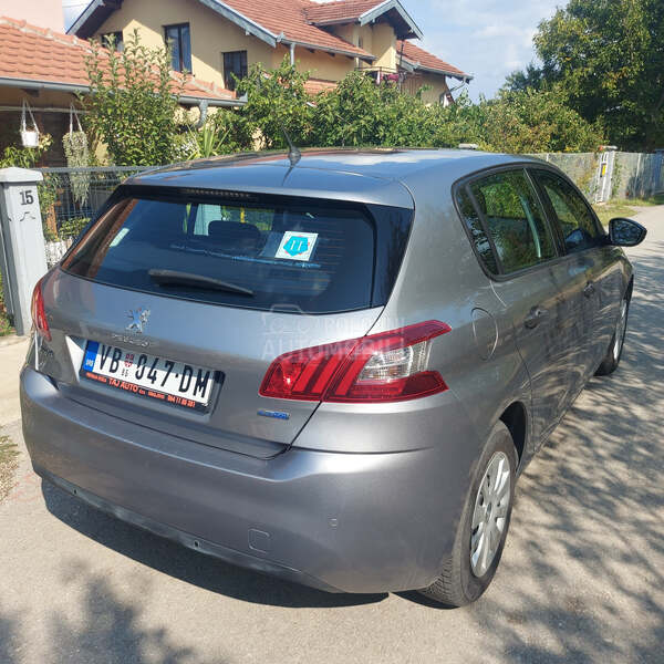 Peugeot 308 