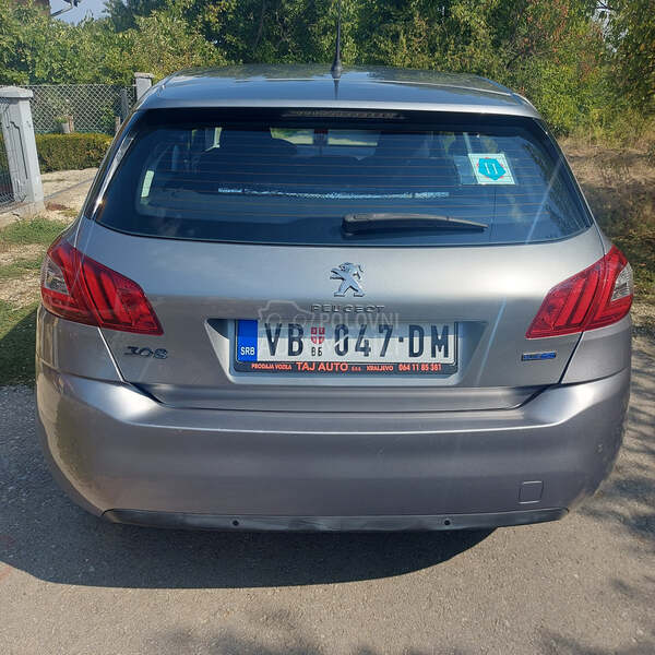 Peugeot 308 