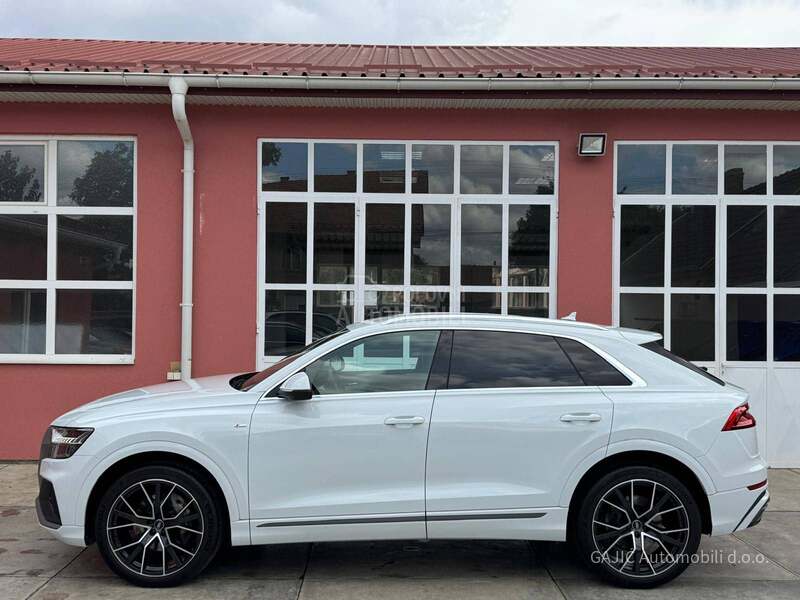 Audi Q8 50 TDI S LINE