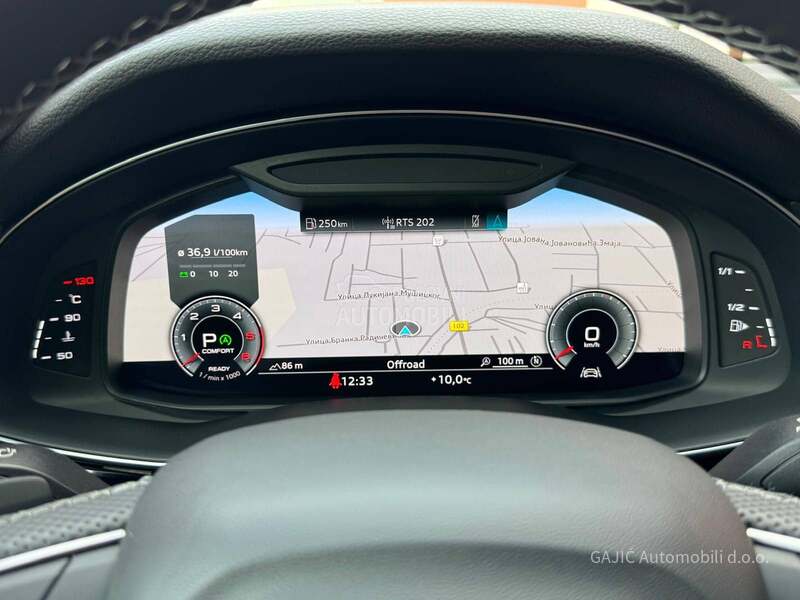Audi Q8 50 TDI S LINE