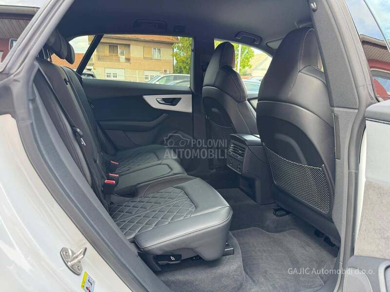 Audi Q8 50 TDI S LINE