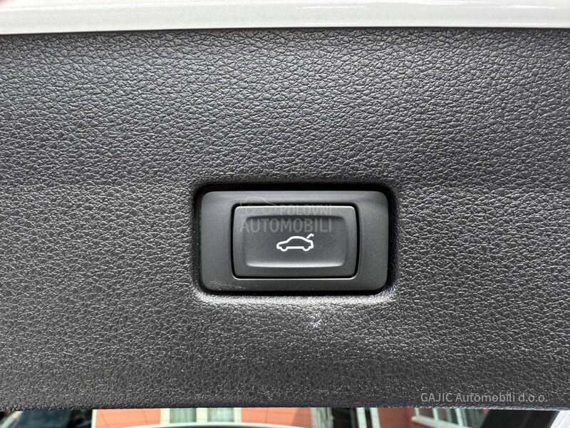 Audi Q8 50 TDI S LINE