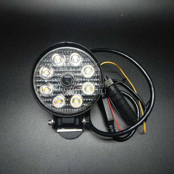 AHD PARKING KAMERA SA REFLEKTOROM 15.244