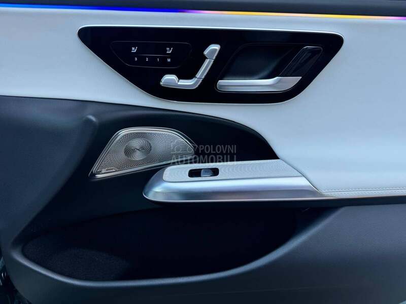 Mercedes Benz E 300 e AMG