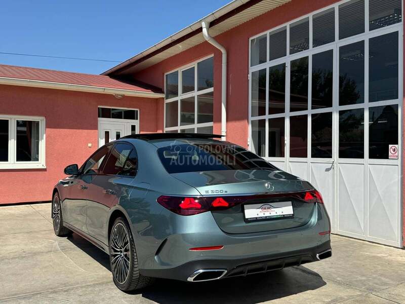 Mercedes Benz E 300 e AMG